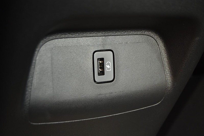 Nissan Sentra Vehicle Image 22