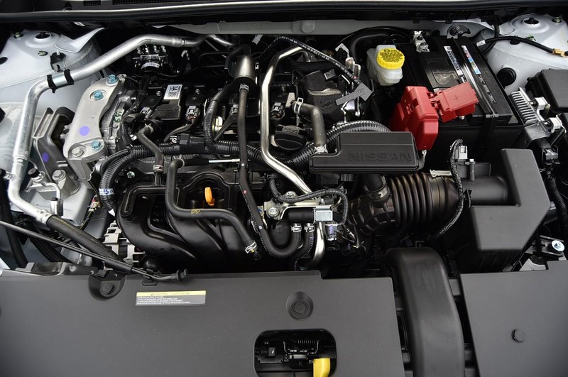 Nissan Sentra Vehicle Image 24