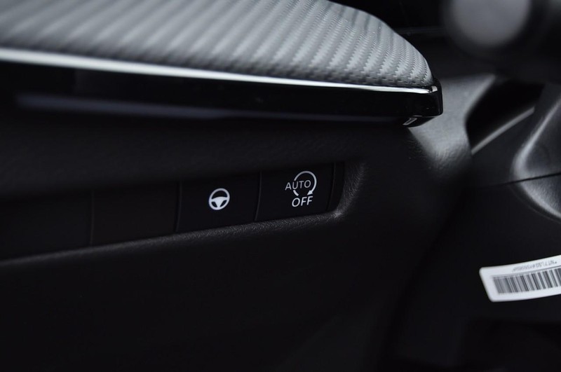 Nissan Kicks Vehicle Image 11