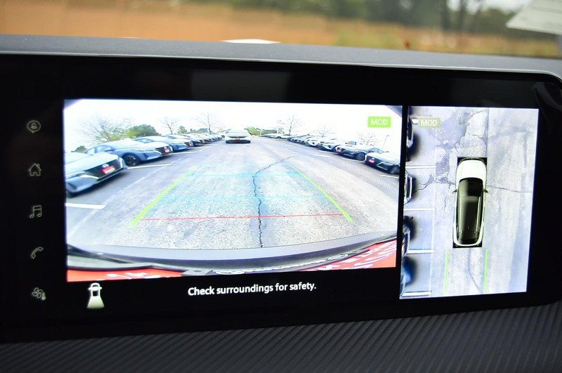 Nissan Kicks Vehicle Image 13