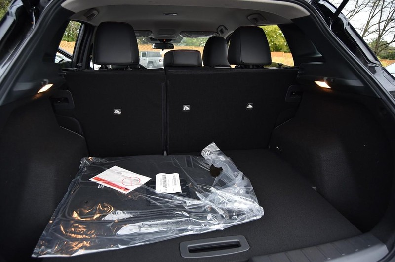 Nissan Kicks Vehicle Image 27