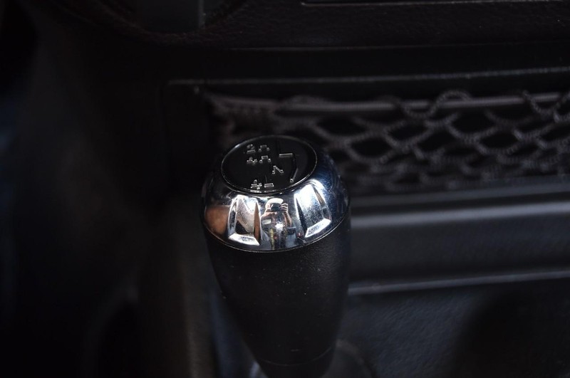 Jeep Wrangler JK Unlimited Vehicle Full-screen Gallery Image 13