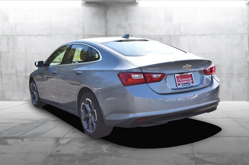 Chevrolet Malibu Vehicle Full-screen Gallery Image 07