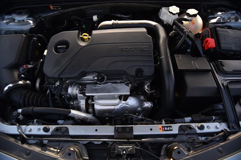 Chevrolet Malibu Vehicle Full-screen Gallery Image 23