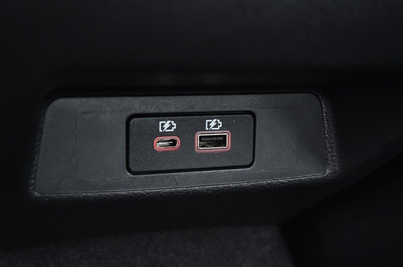 Nissan Altima Vehicle Image 22