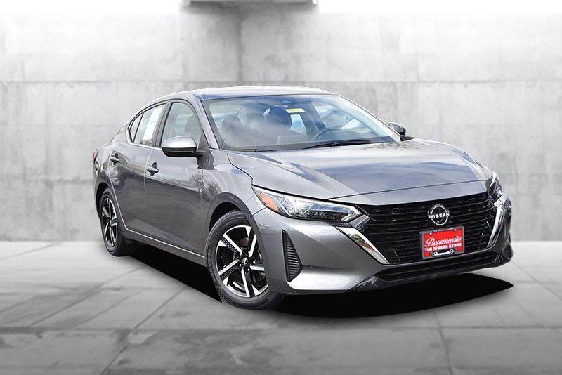 Nissan Sentra Vehicle Image 02