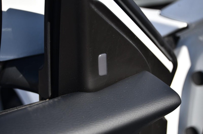 Nissan Sentra Vehicle Image 10