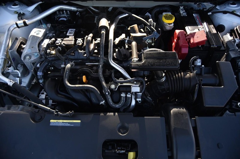 Nissan Sentra Vehicle Image 24