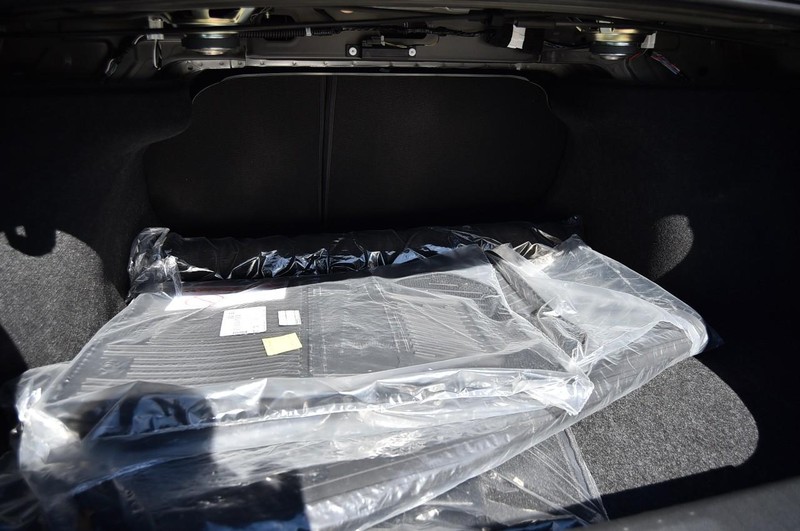 Nissan Sentra Vehicle Full-screen Gallery Image 23