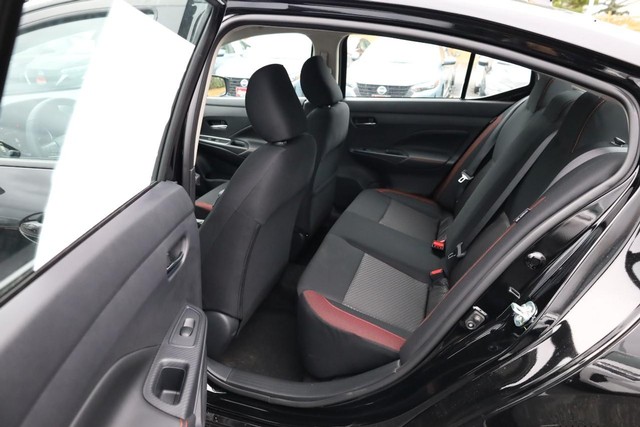 Nissan Versa Vehicle Image 19