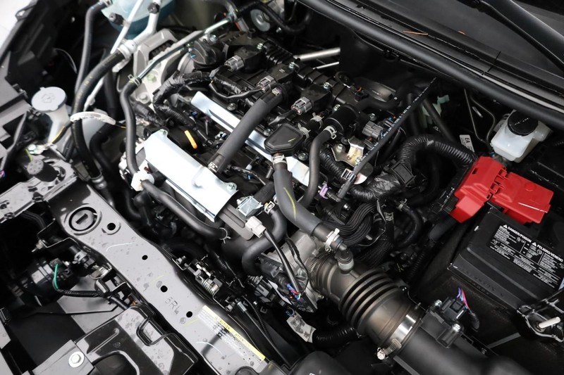 Nissan Versa Vehicle Full-screen Gallery Image 24