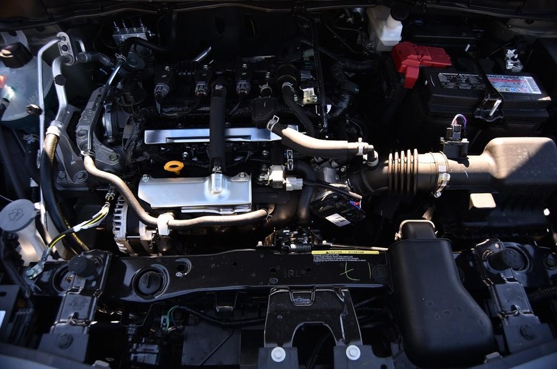 Nissan Versa Vehicle Image 23