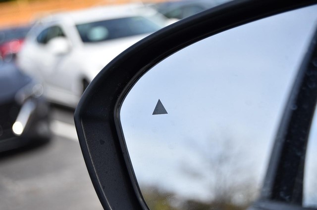 Nissan Kicks Vehicle Image 10