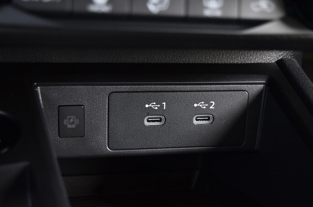 Nissan Kicks Vehicle Image 17