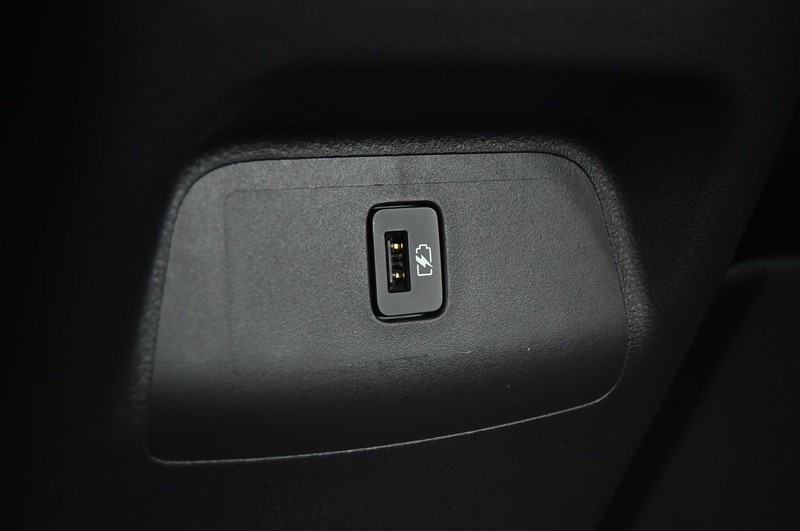 Nissan Sentra Vehicle Image 22