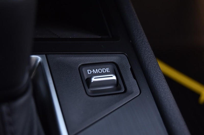 Nissan Kicks Vehicle Full-screen Gallery Image 19