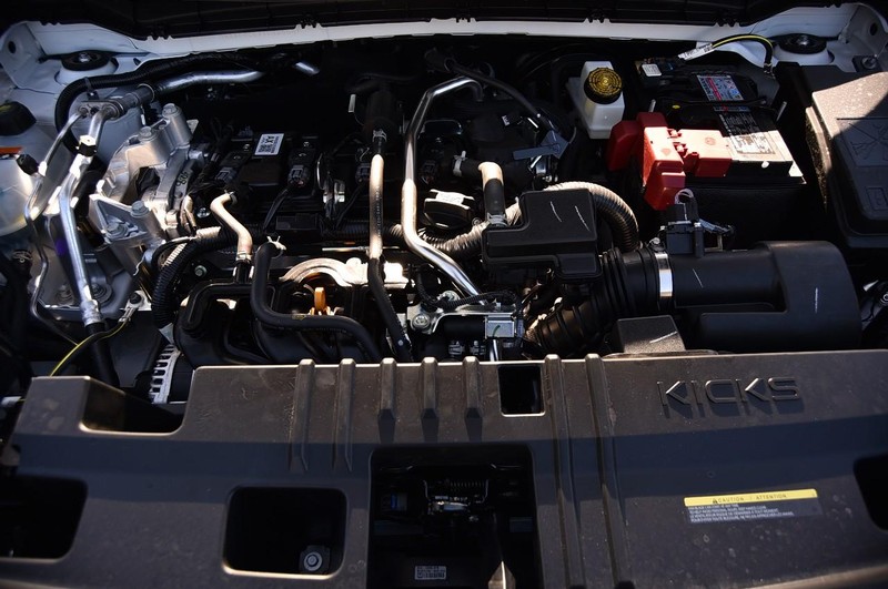 Nissan Kicks Vehicle Image 25