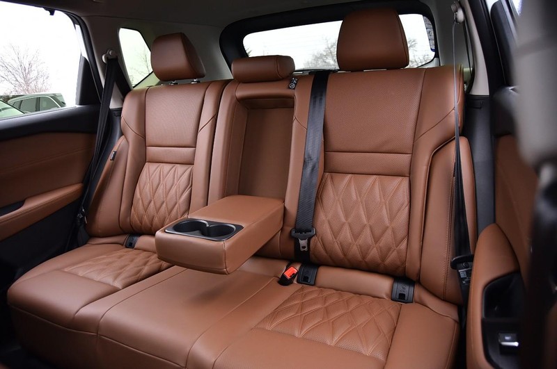 Nissan Rogue Vehicle Image 26