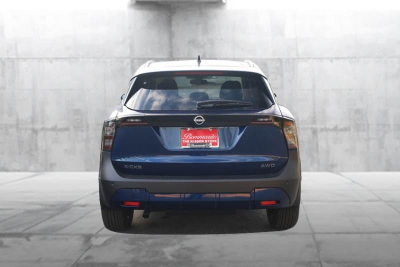 Nissan Kicks Vehicle Image 06