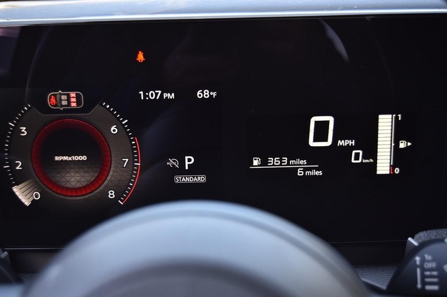 Nissan Kicks Vehicle Image 12