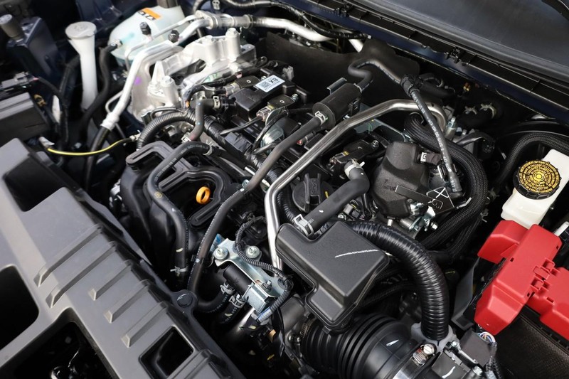 Nissan Kicks Vehicle Image 24