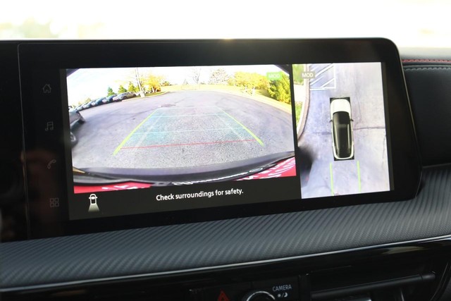 Nissan Kicks Vehicle Image 14