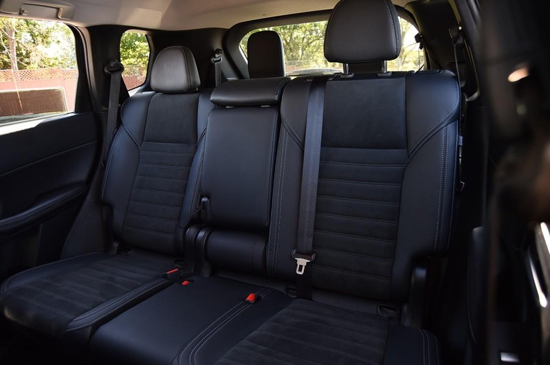 Mitsubishi Outlander Vehicle Image 24