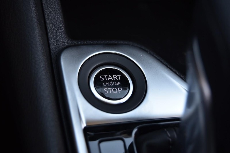 Nissan Sentra Vehicle Image 17