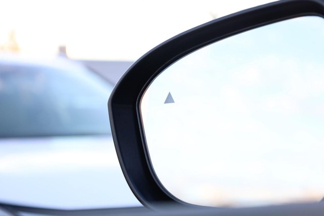 Nissan Kicks Vehicle Image 21