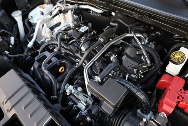 Nissan Kicks Vehicle Image 26