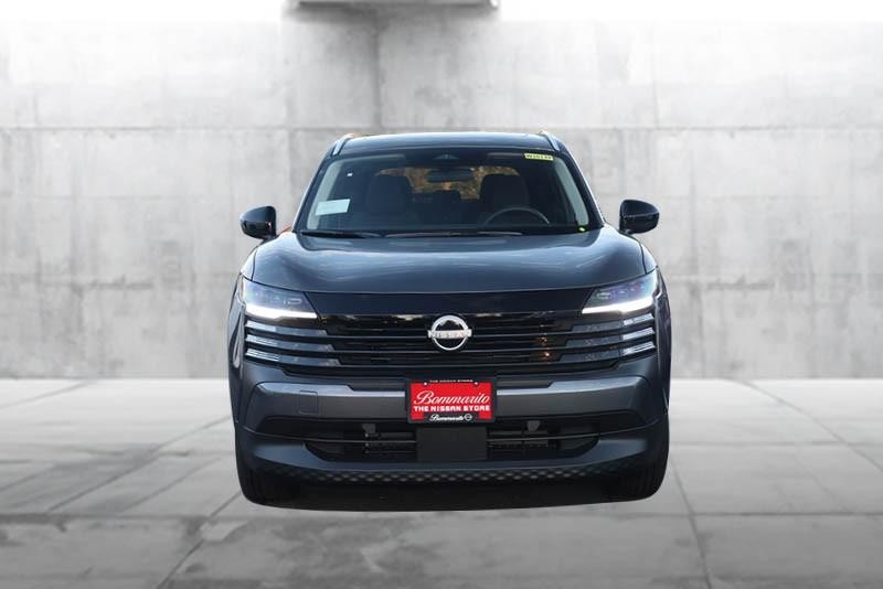 Nissan Kicks Vehicle Image 04