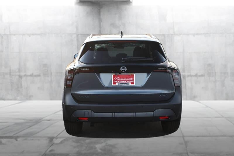 Nissan Kicks Vehicle Image 06