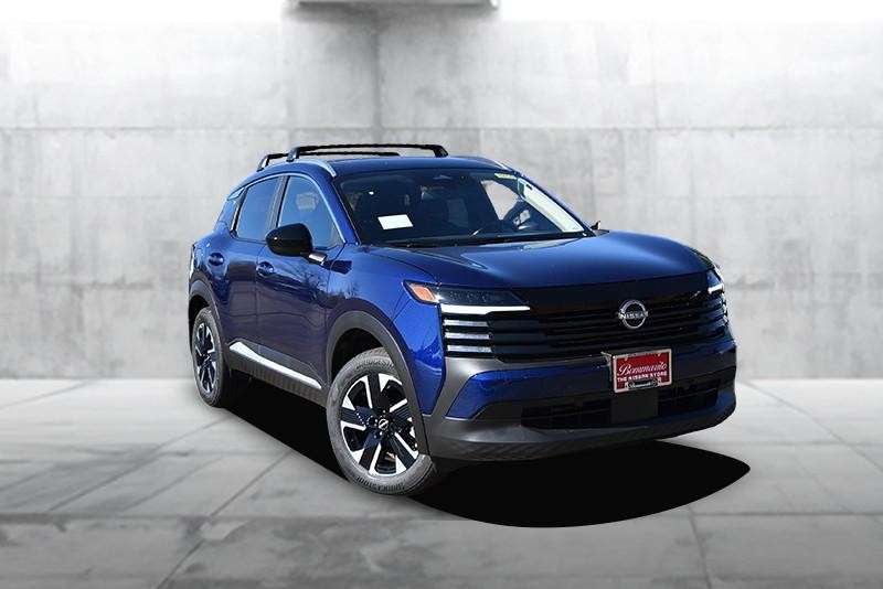 Nissan Kicks Vehicle Full-screen Gallery Image 2