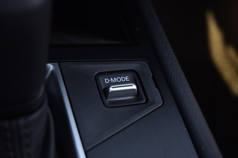 Nissan Kicks Vehicle Full-screen Gallery Image 19