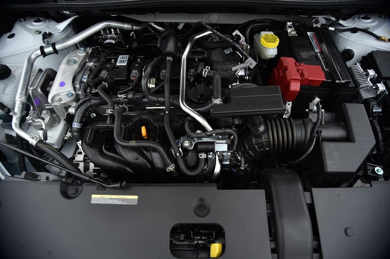 Nissan Sentra Vehicle Image 23