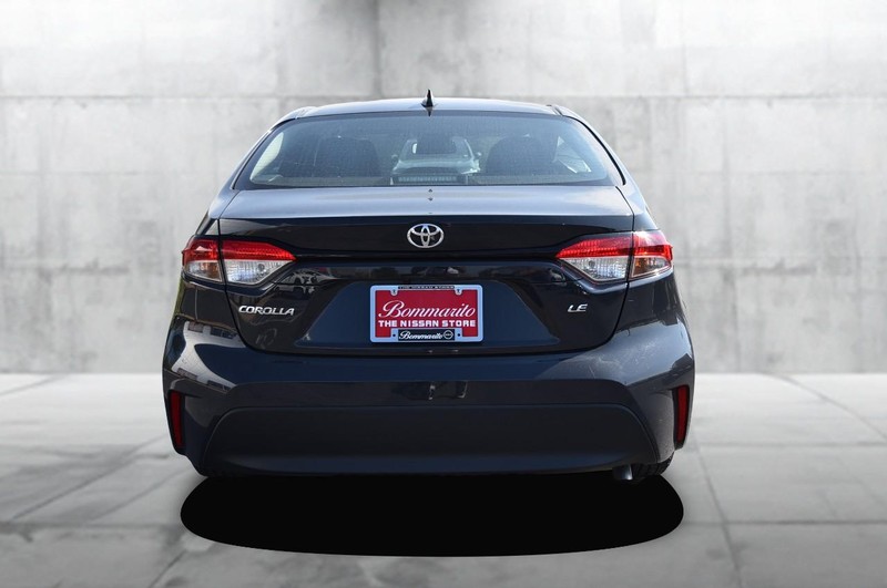 Toyota Corolla Vehicle Image 06