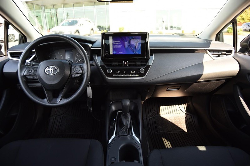 Toyota Corolla Vehicle Image 08