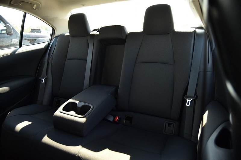 Toyota Corolla Vehicle Image 19