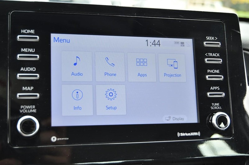 Toyota Camry Vehicle Image 13