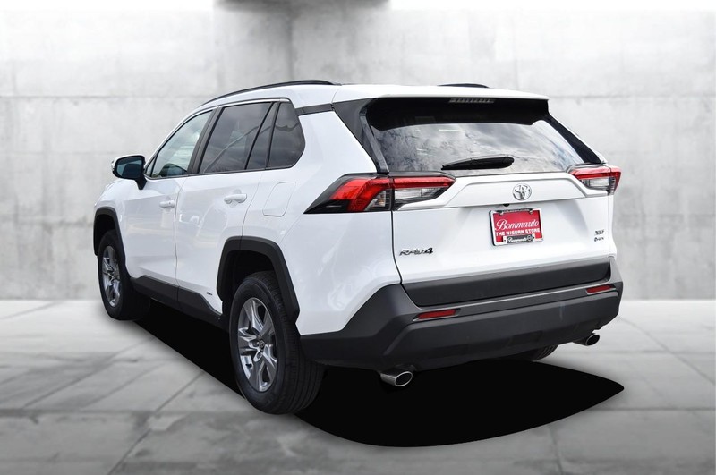 Toyota RAV4 Vehicle Image 07