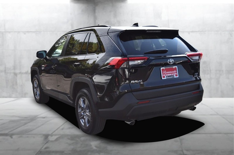 Toyota RAV4 Vehicle Image 07