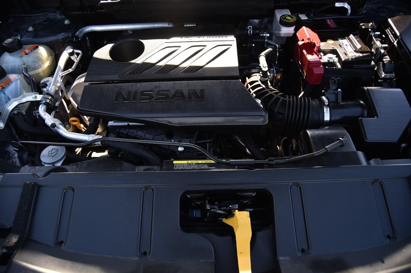 Nissan Rogue Vehicle Image 28