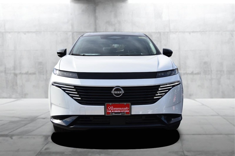 Nissan Murano Vehicle Image 04