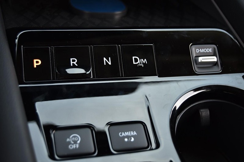 Nissan Murano Vehicle Image 22