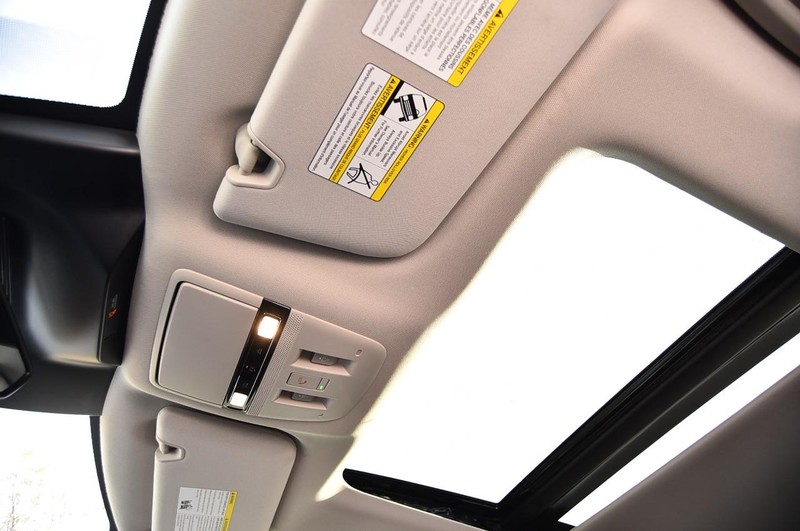 Nissan Murano Vehicle Image 27