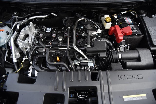 Nissan Kicks Vehicle Image 25