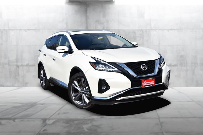 Nissan Murano Vehicle Image 02