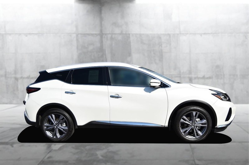 Nissan Murano Vehicle Image 05