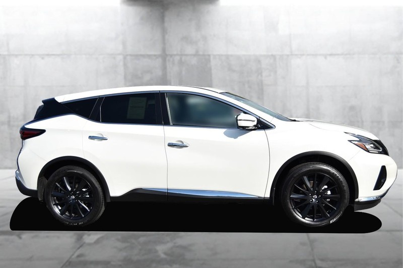 Nissan Murano Vehicle Image 05