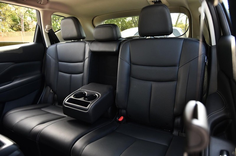 Nissan Murano Vehicle Image 24